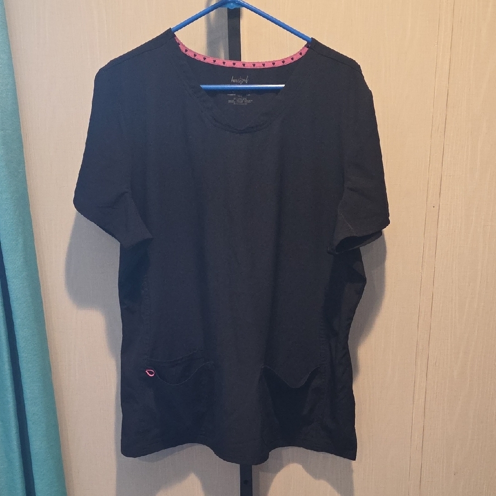 (J45) HeartSoul Black Short Sleeve Scrub Top Sz 2x